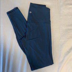Lululemon align pant. Size 4 - Perfect condition